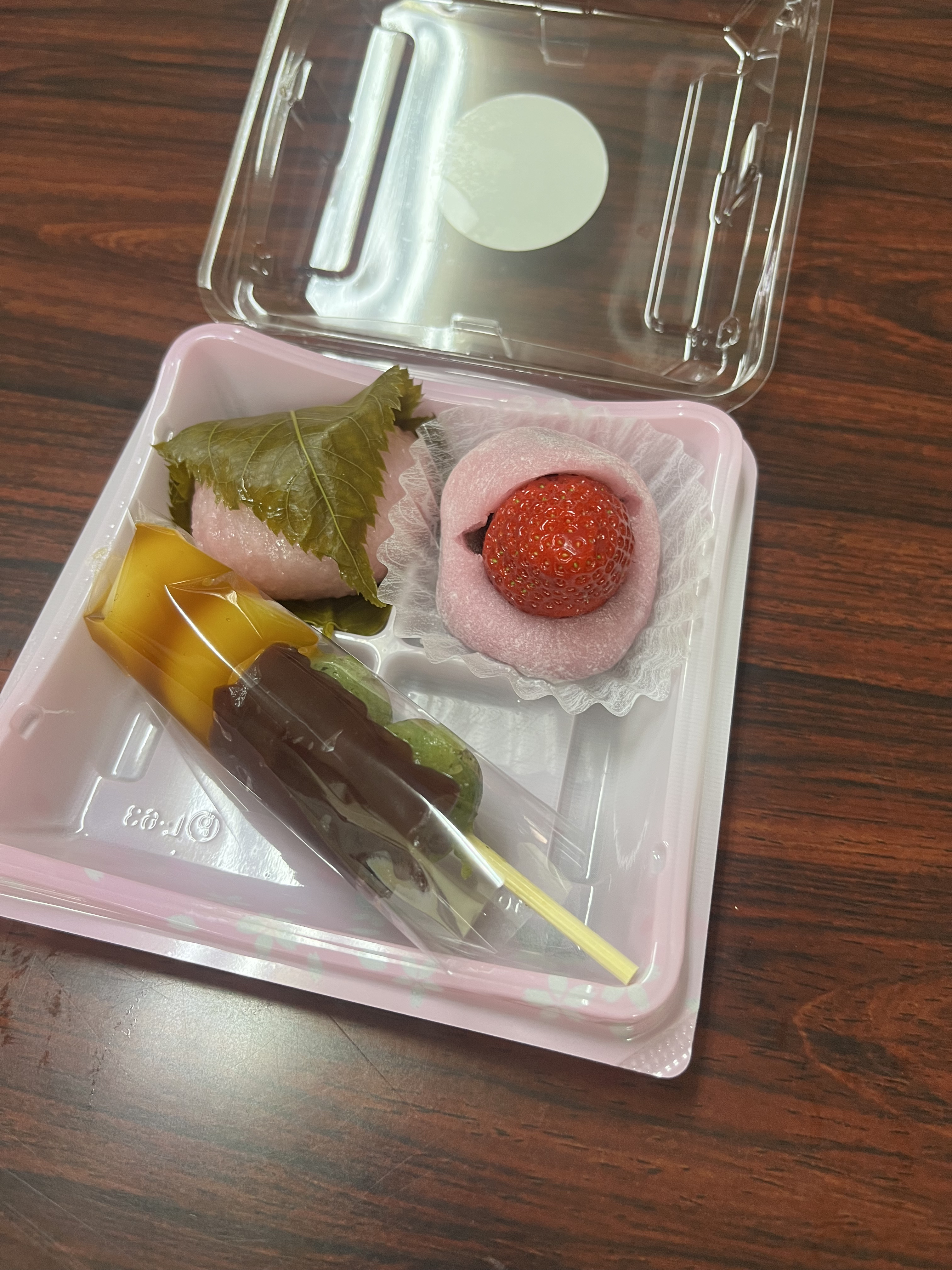 桜もちなどの写真